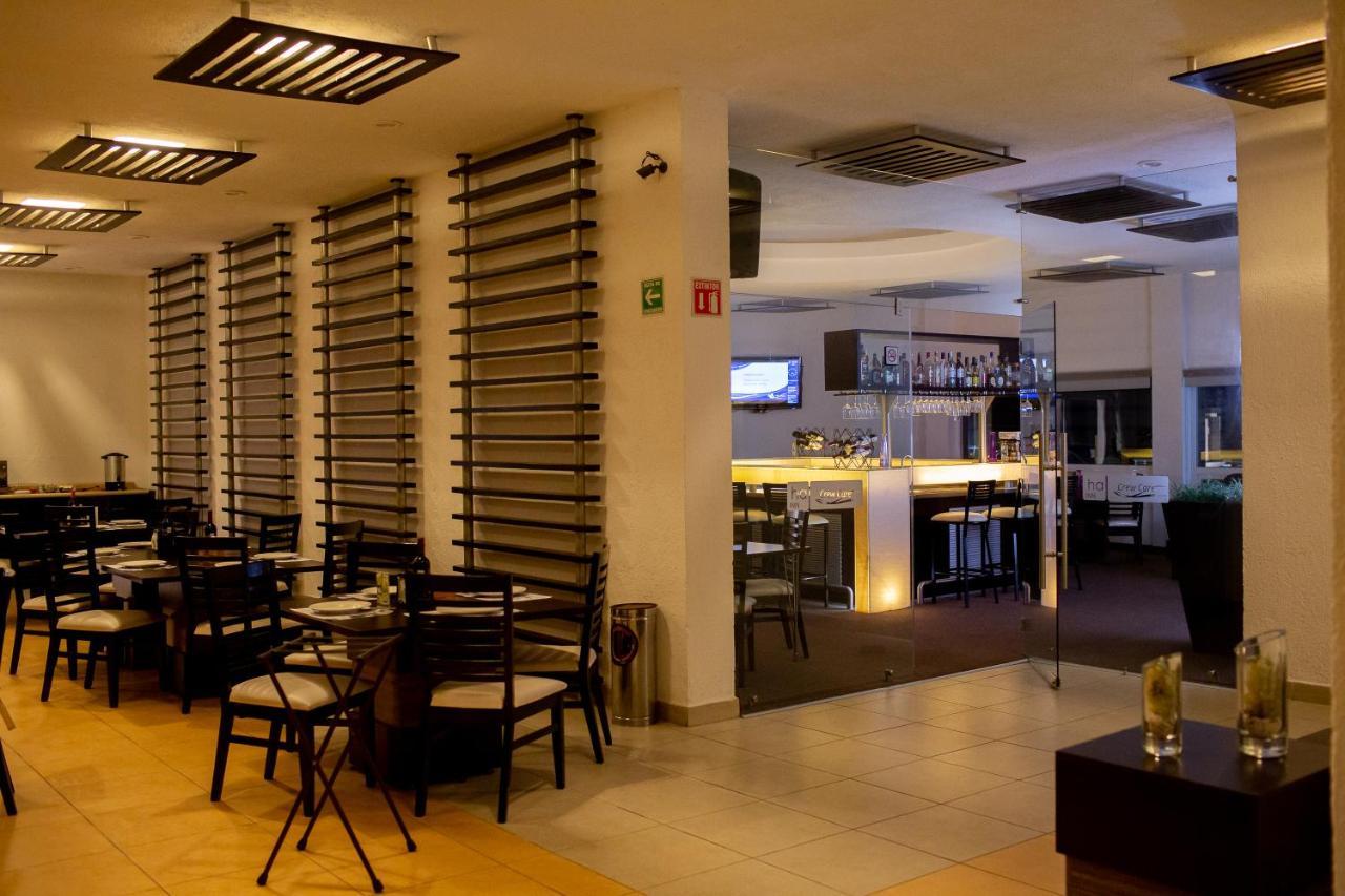 Hotel Aeropuerto Morelia Alvaro Obregon Buitenkant foto