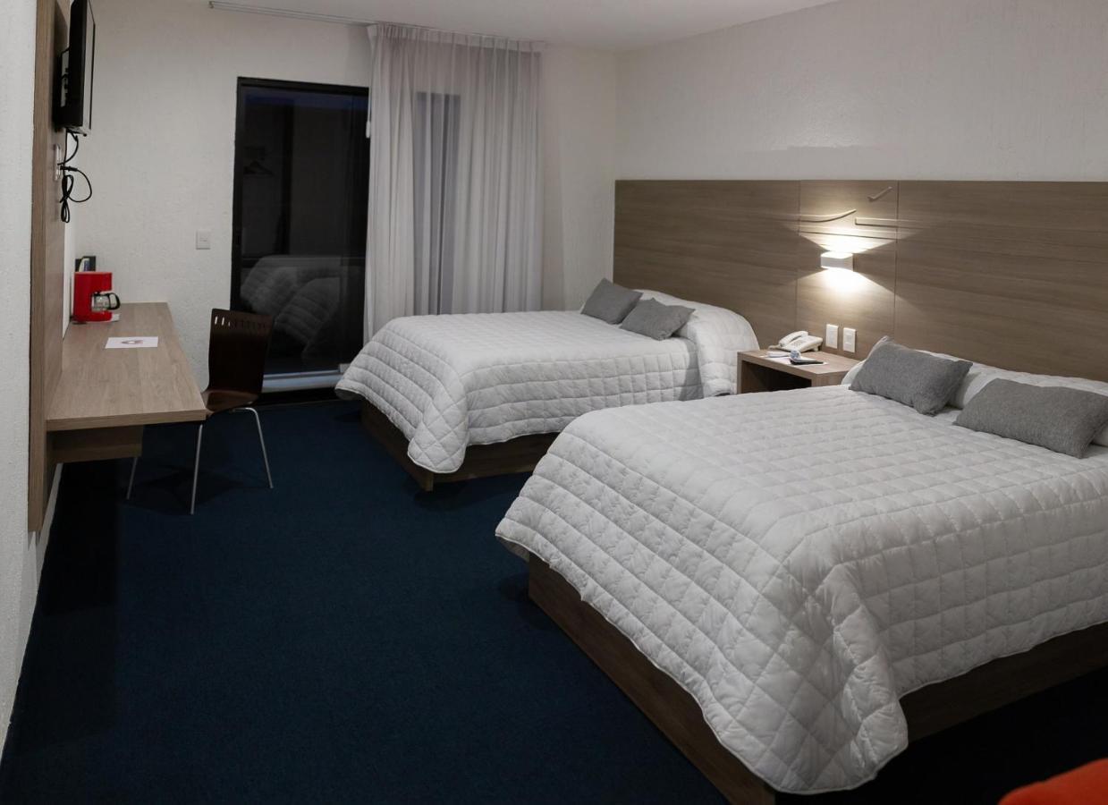 Hotel Aeropuerto Morelia Alvaro Obregon Buitenkant foto